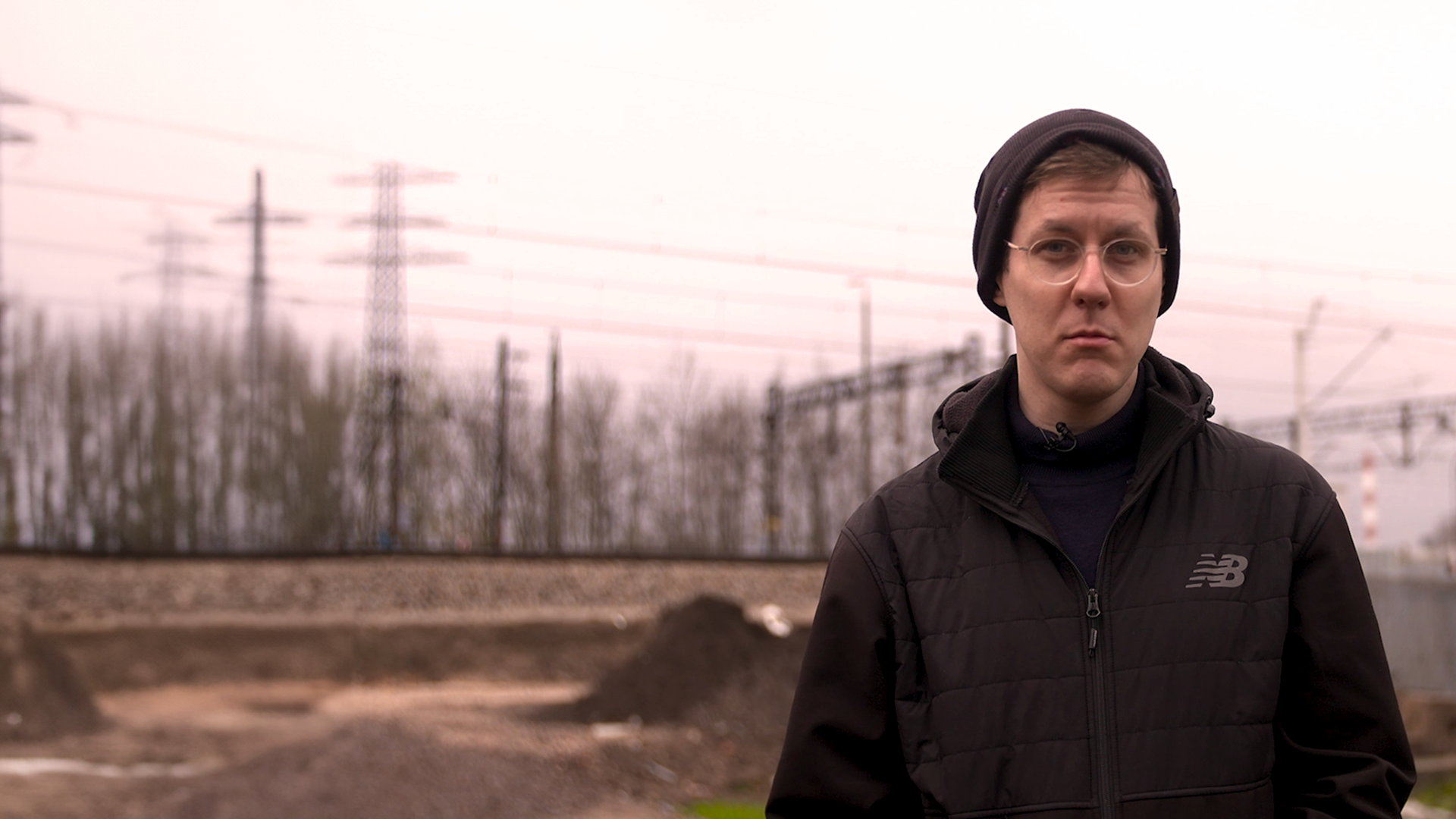 Beyond the fear of 5G: a walk around Warsaw with author Łukasz Drozda